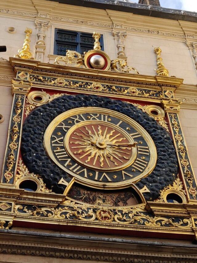9 Oldest wall clocks in the world